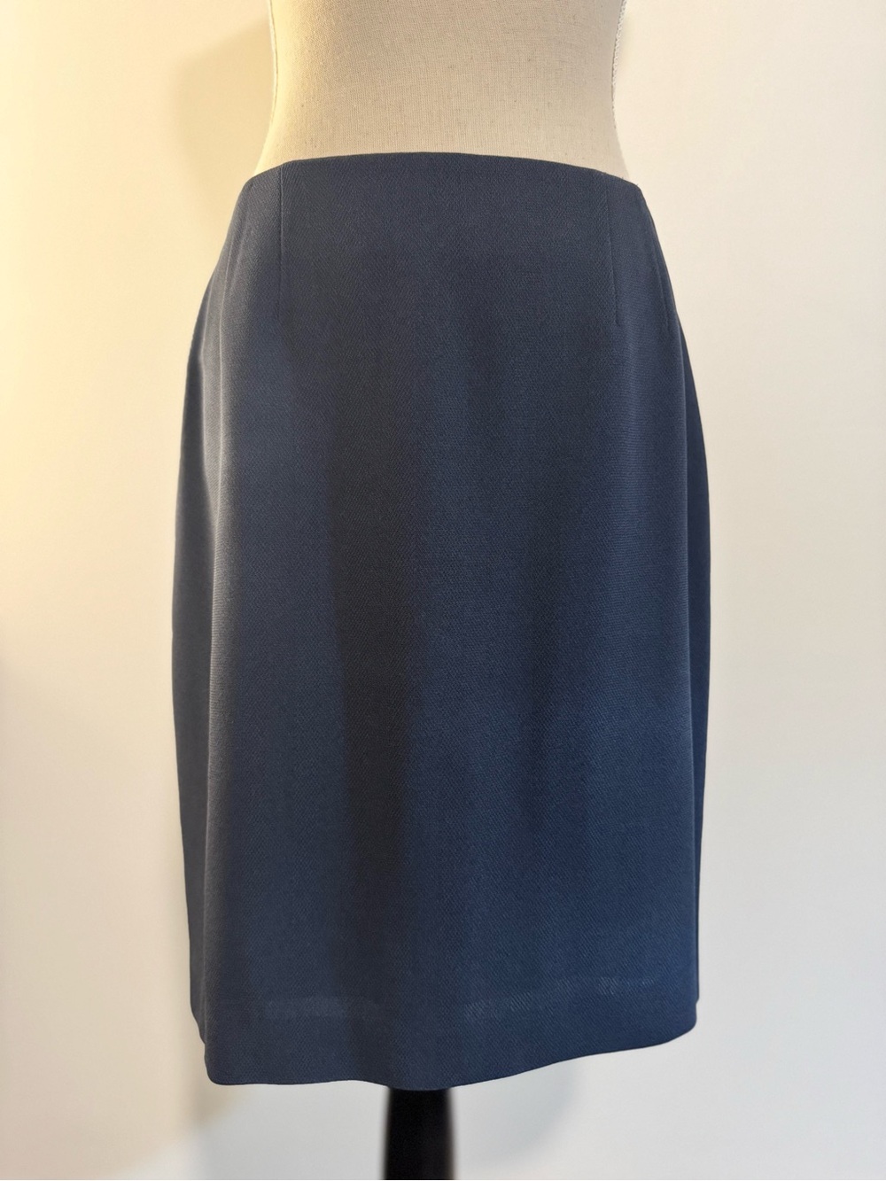 Ellen Tracy Linda Allard Dark Gray Pencil Skirt Size 10 - Picture 1 of 16
